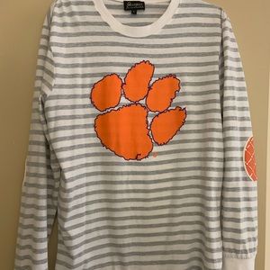 Long sleeve thin crew neck